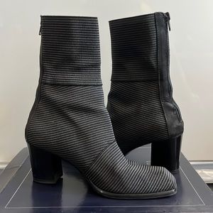 LUC BERJEN “Enix” Boots, size 6